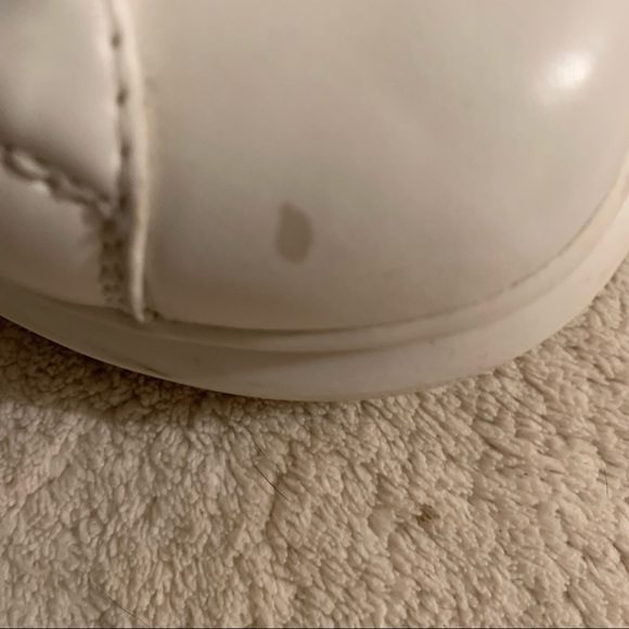 Alexander McQueen calf leather oversized running shoes - Picture 6 of 16